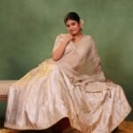 7 Things Brides Wish They Knew Before Buying a Banarasi Wedding Lehenga